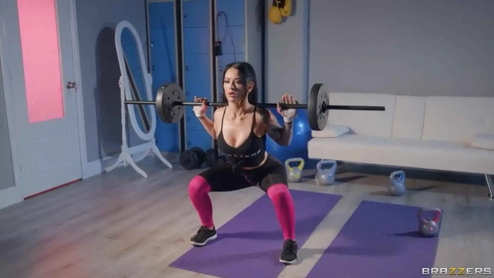 【真人SLG/汉化/动态】湾景镇往事v0.1.2 AI版【PC+安卓/2.44G/更新】-百宝袋