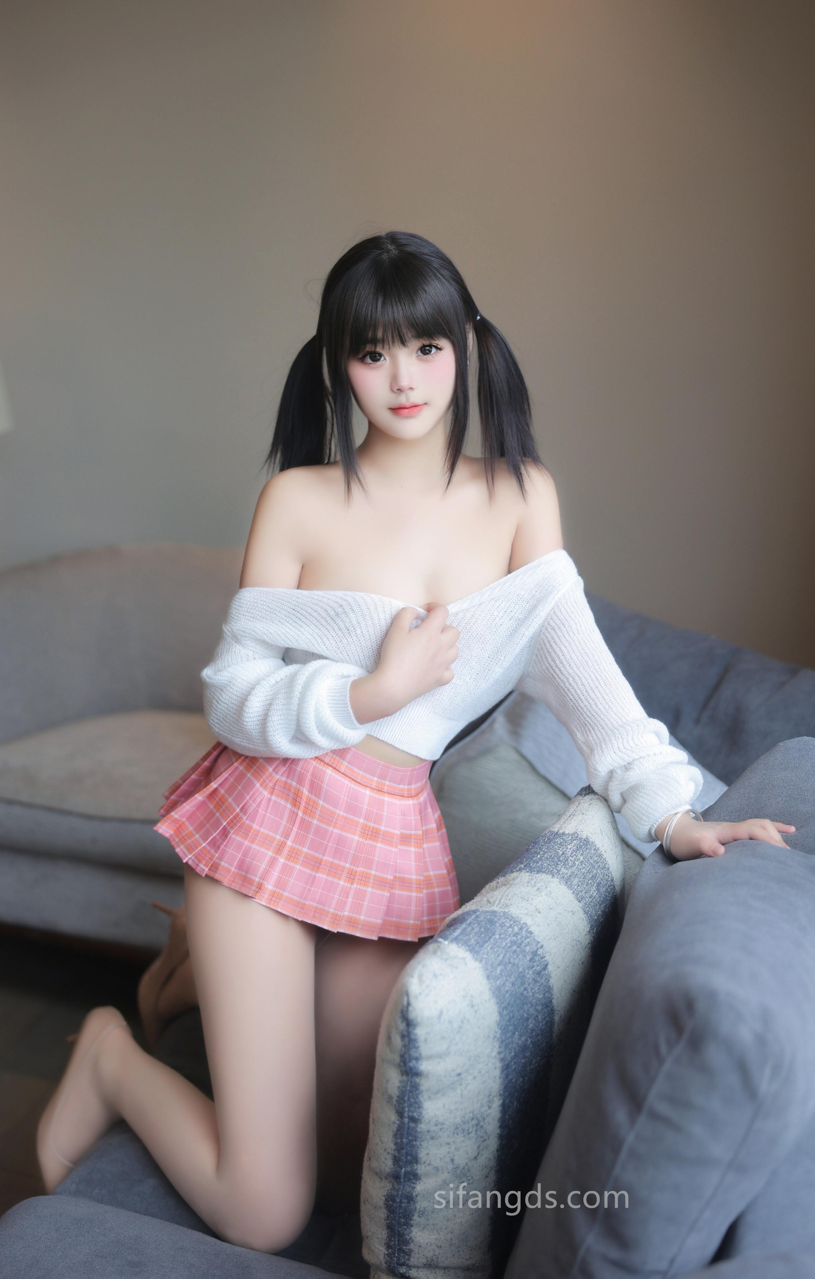 徐若兮✨新人首套06年双马尾可爱妹妹真空肉丝！（523M）