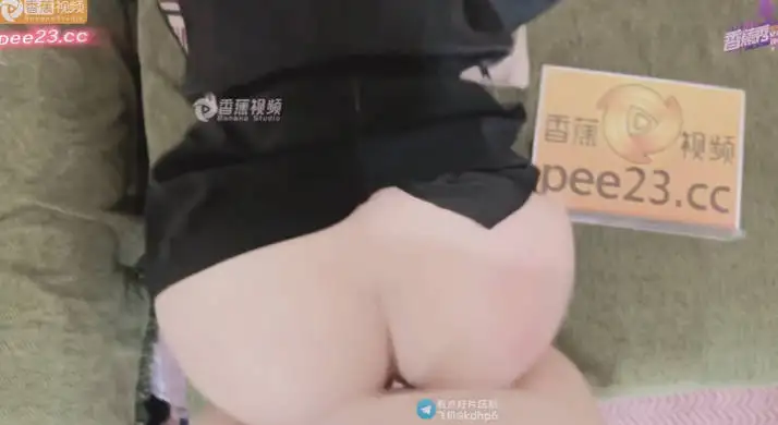 图片[4]-黑丝人妻偷情，鸡巴后入骚穴还给老公打电话，喘气聊天中忍不住娇喘