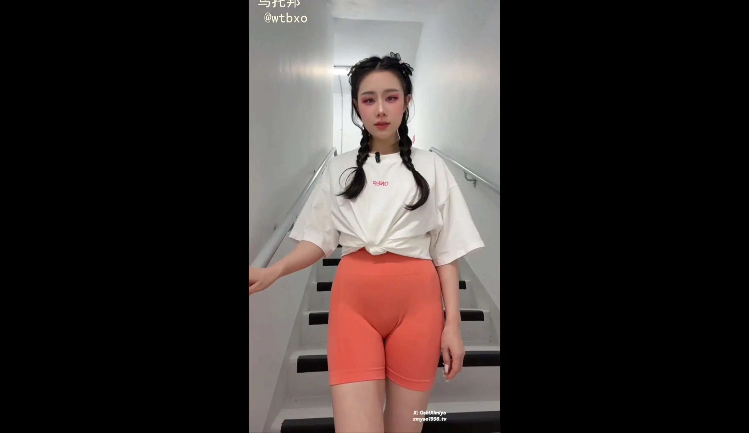图片[7]-推特性爱大师95后绿帽情侣美腿女王「汐梦瑶」楼梯做爱
