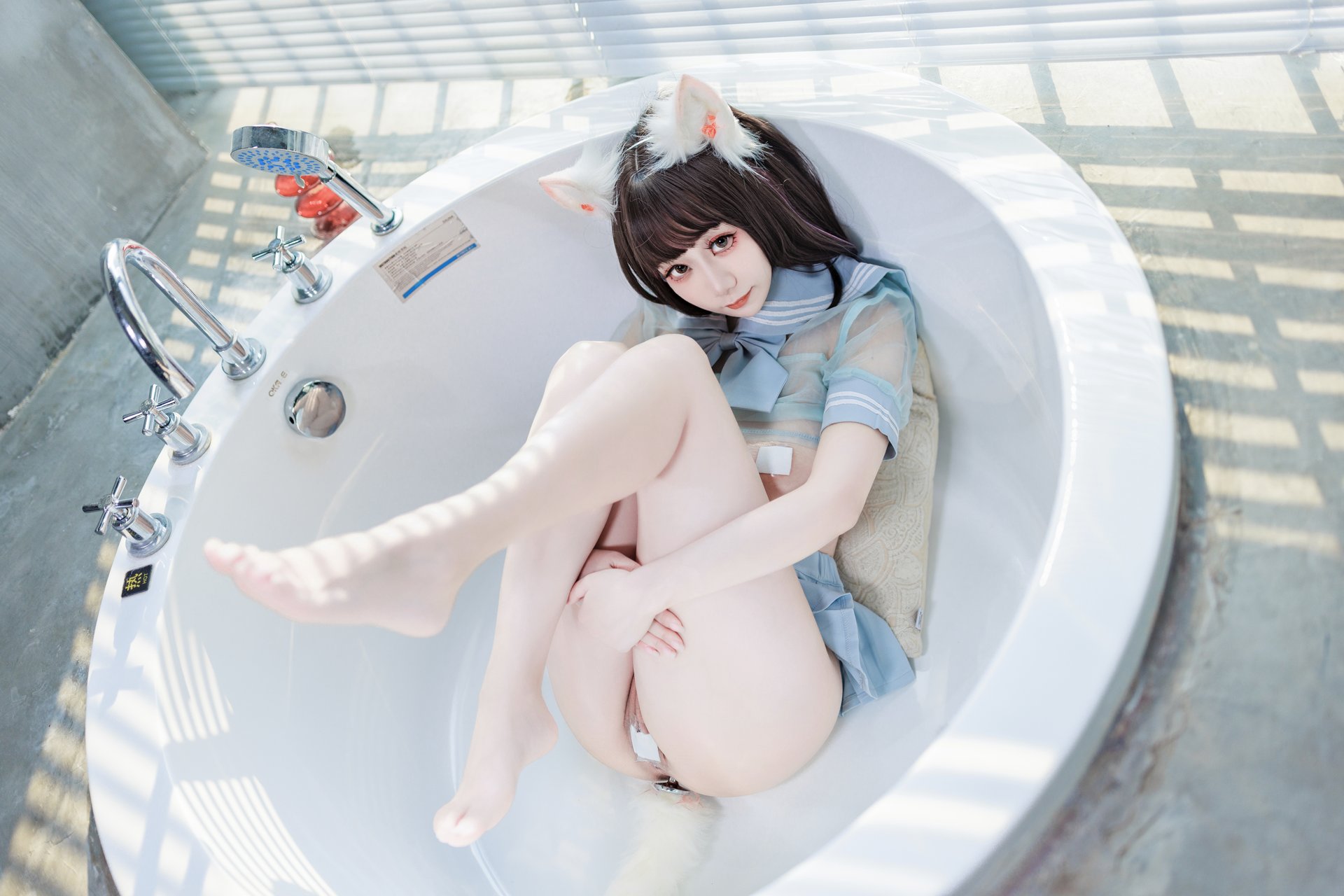 6adc4e9592646.jpg